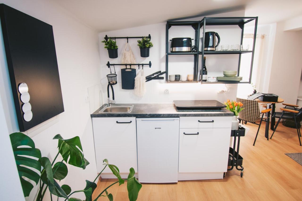 Na Apartments Maribor Bagian luar foto